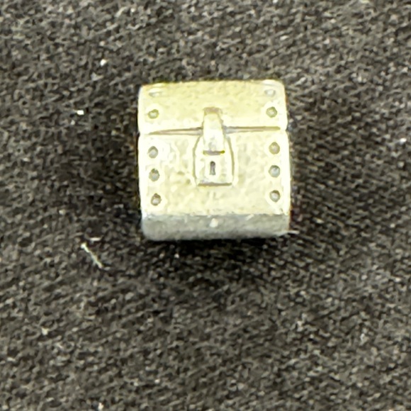 Pandora Silver Heart Treasure Chest Charm - Picture 2 of 7